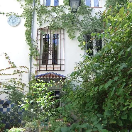 Landazuri Guest house