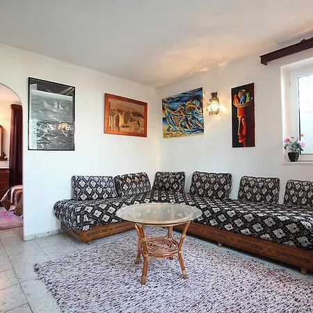Guest house Landazuri 2*